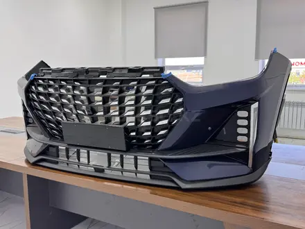 Передний бампер Jetour X70 Plus синий, черный за 5 000 тг. в Астана
