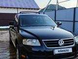 Volkswagen Touareg 2004 годаүшін5 650 000 тг. в Алматы