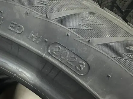 Hankook Winter I'Cept X RW10 245/50 R20 102T за 170 000 тг. в Астана – фото 2