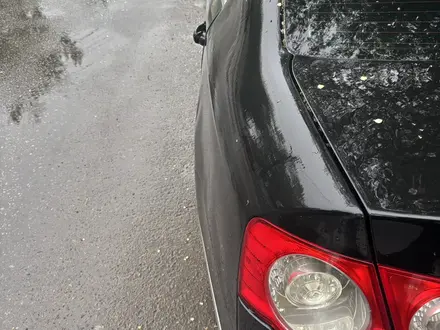 Volkswagen Passat 2008 года за 3 000 000 тг. в Алматы – фото 10