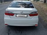 Toyota Camry 2017 года за 12 500 000 тг. в Алматы – фото 2