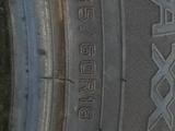 Шины Dunlop 265/60 R18 за 380 000 тг. в Астана – фото 3