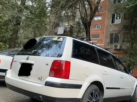 Volkswagen Passat 1998 года за 1 700 000 тг. в Тараз – фото 2