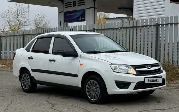 ВАЗ (Lada) Granta 2190 2013 годаүшін2 200 000 тг. в Уральск