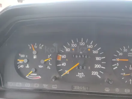 Mercedes-Benz E 230 1992 года за 1 000 000 тг. в Караганда – фото 6