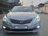 Hyundai Grandeur 2015 года за 8 500 000 тг. в Шымкент