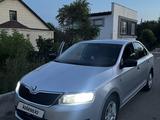 Skoda Rapid 2013 годаfor4 200 000 тг. в Караганда