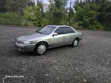 Toyota Camry 1998 года за 3 350 000 тг. в Талдыкорган – фото 3