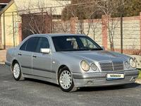 Mercedes-Benz E 320 1996 года за 2 950 000 тг. в Тараз