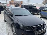 Volkswagen Passat 2009 года за 4 850 000 тг. в Караганда