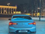 Hyundai Elantra 2020 года за 9 000 000 тг. в Астана – фото 4