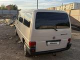 Volkswagen Caravelle 1994 года за 3 500 000 тг. в Балхаш – фото 2