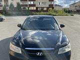 Hyundai Sonata 2006 годаfor3 000 000 тг. в Актобе – фото 5