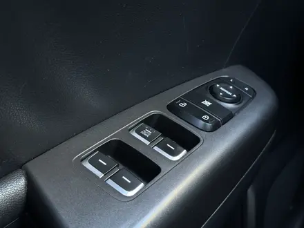 Kia Sportage 2017 года за 9 300 000 тг. в Актобе – фото 16