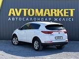 Kia Sportage 2017 года за 9 300 000 тг. в Актобе – фото 4