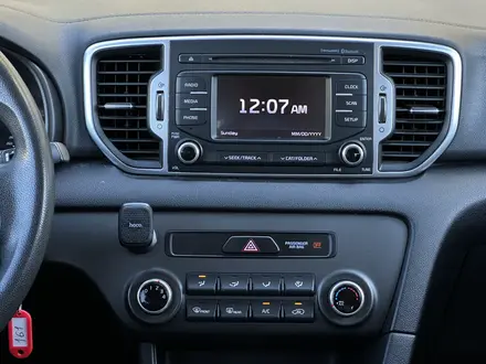 Kia Sportage 2017 года за 9 300 000 тг. в Актобе – фото 5