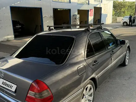 Mercedes-Benz C 230 1996 года за 2 500 000 тг. в Шымкент – фото 4