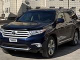 Toyota Highlander 2013 годаүшін9 800 000 тг. в Актау
