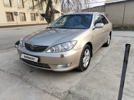 Toyota Camry 2004 года за 6 600 000 тг. в Шымкент – фото 2