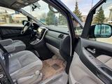 Toyota Alphard 2007 года за 8 000 000 тг. в Актобе – фото 2