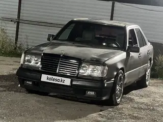Mercedes-Benz E-Class, 1991