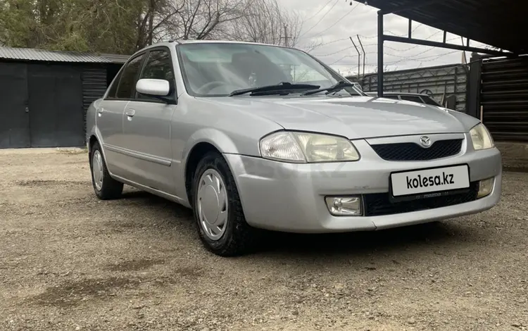 Mazda 323 1998 годаfor1 000 000 тг. в Жезказган