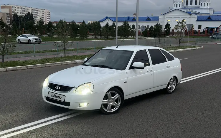 ВАЗ (Lada) Priora 2172 2014 года за 3 800 000 тг. в Астана