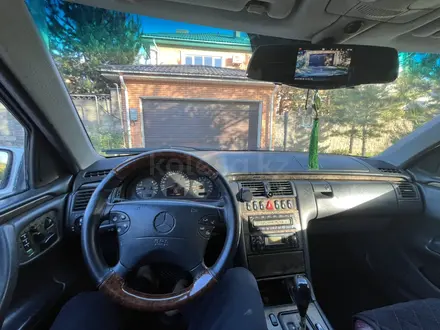 Mercedes-Benz E 320 1998 года за 1 850 000 тг. в Астана – фото 12