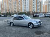 Mercedes-Benz E 320 1998 года за 1 850 000 тг. в Астана