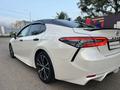 Toyota Camry 2021 года за 14 000 000 тг. в Алматы – фото 7