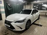 Lexus ES 250 2019 годаүшін20 000 000 тг. в Астана – фото 4