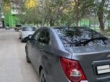 Chevrolet Aveo 2013 года за 3 800 000 тг. в Жезказган – фото 2