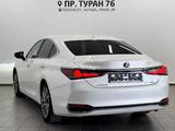 Lexus ES 250 2022 годаүшін21 950 000 тг. в Астана – фото 2