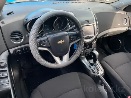 Chevrolet Cruze 2013 года за 3 640 000 тг. в Алматы – фото 8