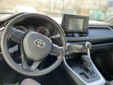 Toyota RAV4 2020 года за 15 000 000 тг. в Астана – фото 2