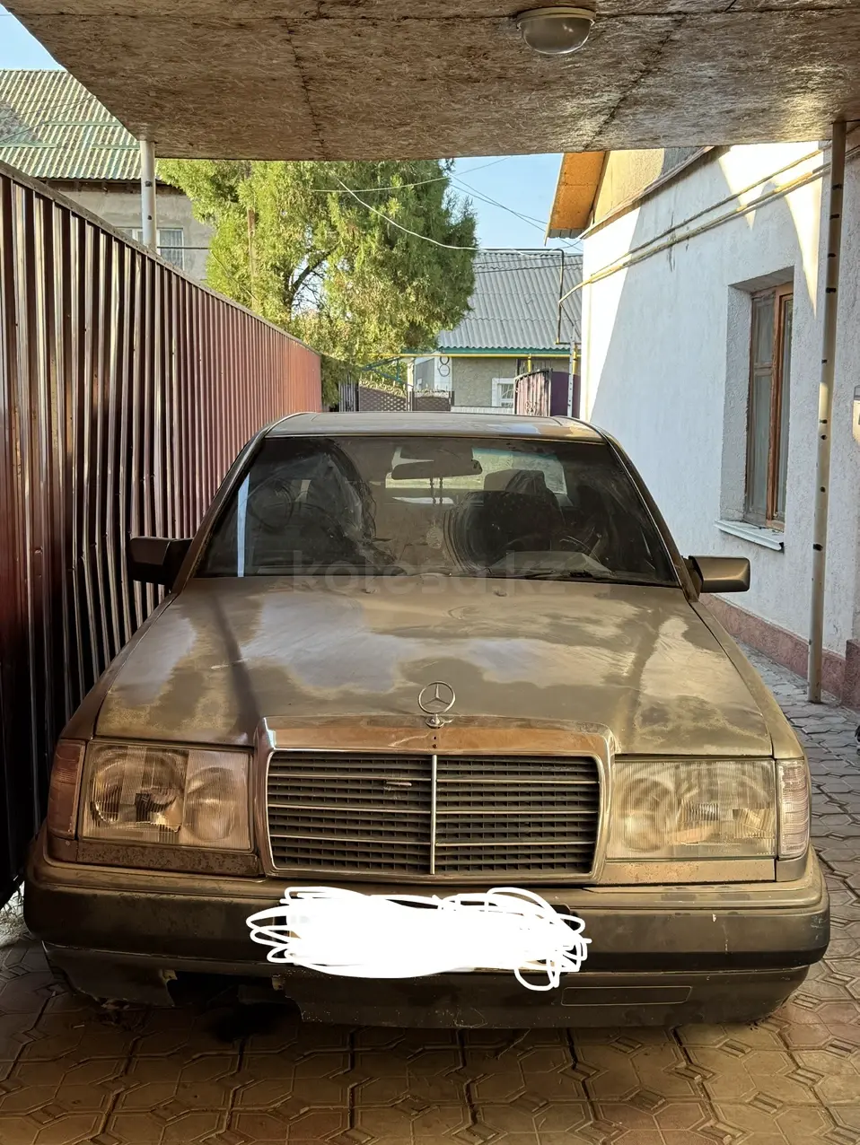 Mercedes-Benz E-Class, 1992