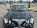 Mercedes-Benz E 320 2002 года за 5 500 000 тг. в Тараз – фото 3