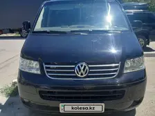 Volkswagen Multivan, 2005