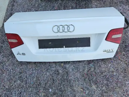 Крышка багажника на Audi A6 C6 за 90 000 тг. в Шымкент – фото 4