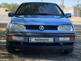 Volkswagen Golf 1993 годаүшін1 750 000 тг. в Тараз