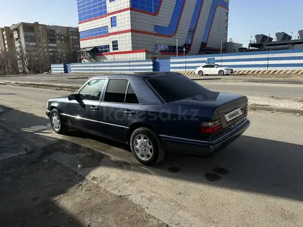 Mercedes-Benz E 220 1994 года за 1 650 000 тг. в Павлодар – фото 6