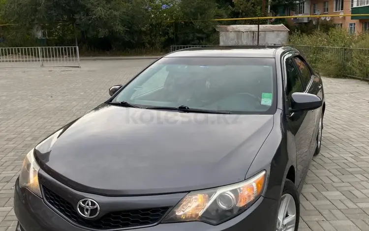 Toyota Camry 2013 года за 4 700 000 тг. в Актобе
