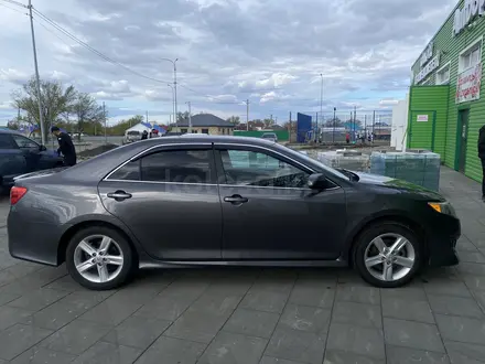 Toyota Camry 2013 года за 4 700 000 тг. в Актобе – фото 5