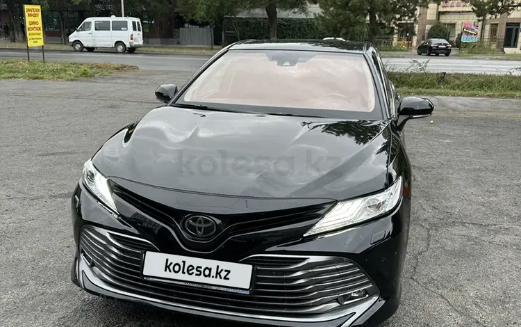 Toyota Camry 2020 годаfor15 000 000 тг. в Алматы