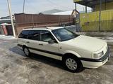 Volkswagen Passat 1993 года за 1 500 000 тг. в Алматы – фото 3