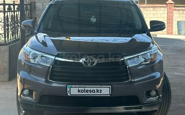 Toyota Highlander 2014 годаүшін16 000 000 тг. в Сарыагаш