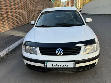 Volkswagen Passat 1997 года за 1 300 000 тг. в Астана