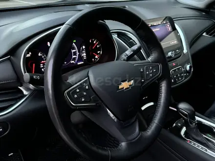 Chevrolet Malibu 2022 года за 12 500 000 тг. в Караганда – фото 7