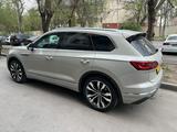 Volkswagen Touareg 2022 годаүшін29 000 000 тг. в Алматы – фото 3