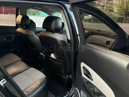 Chevrolet Cruze 2013 года за 4 000 000 тг. в Алматы – фото 7